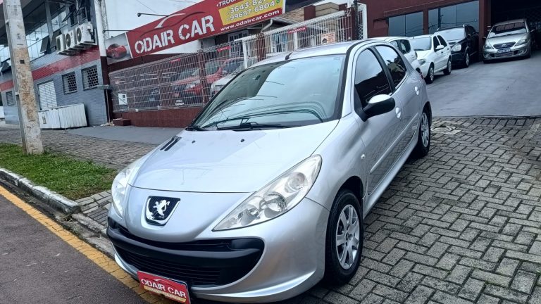 PEUGEOT 207 1.4