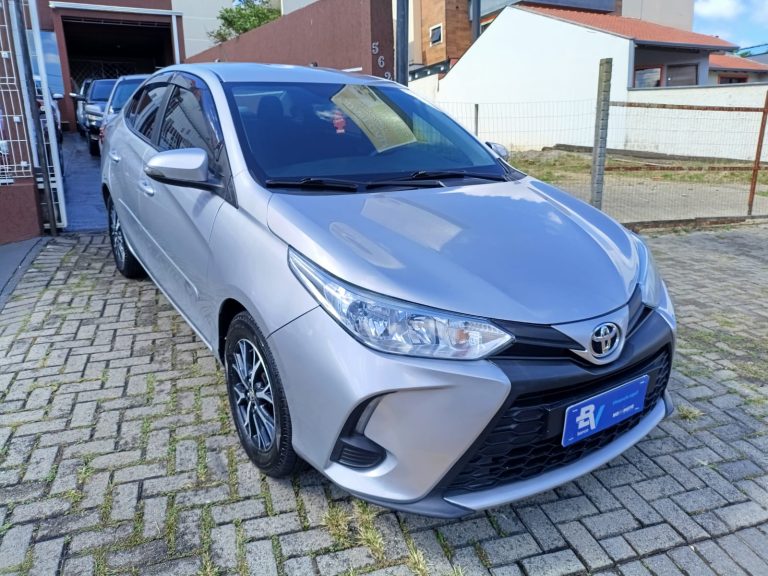 TOYOTA YARIS 1.5