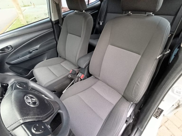 TOYOTA YARIS 1.5